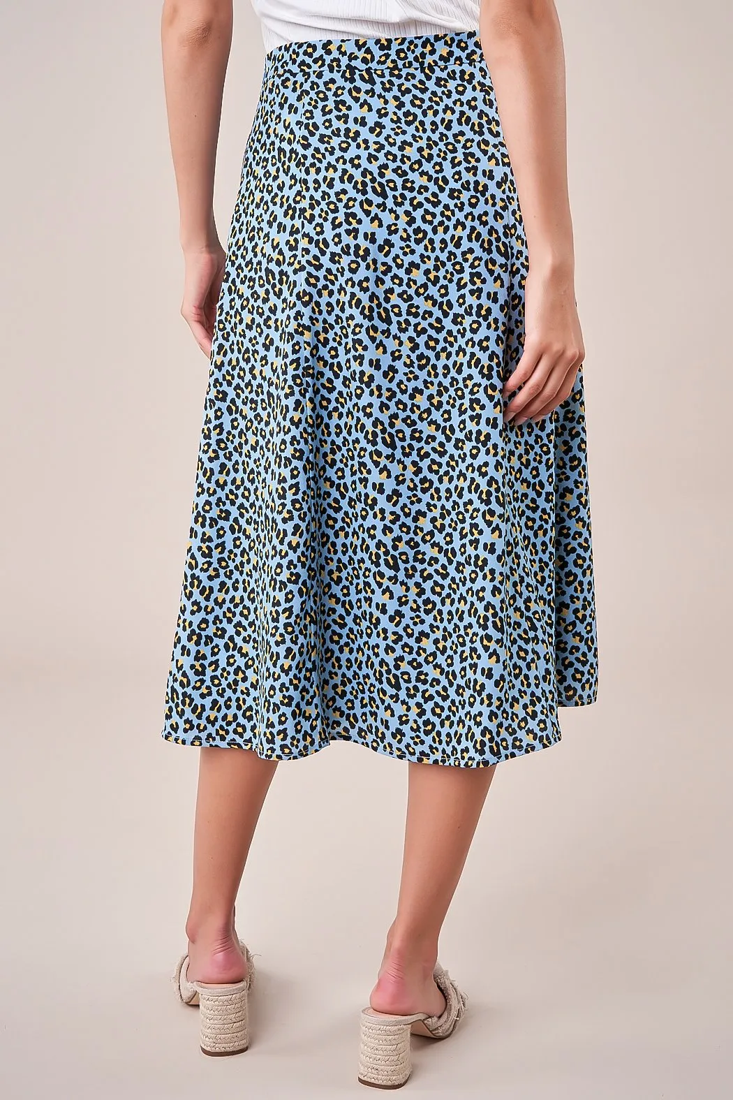 Vamos A La Leopard Print Midi Skirt